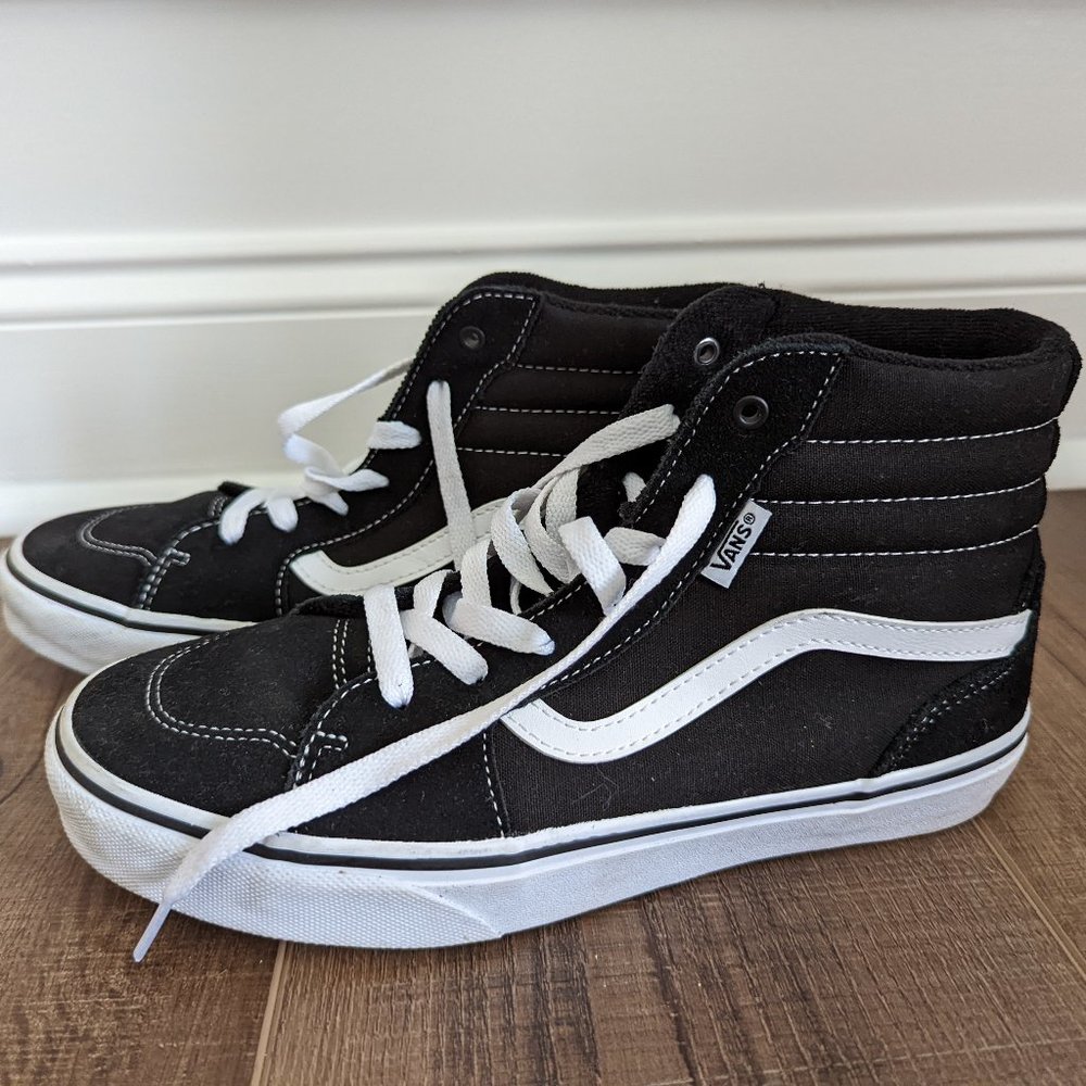 Vans High Tops Black (Big Boy Size 6)